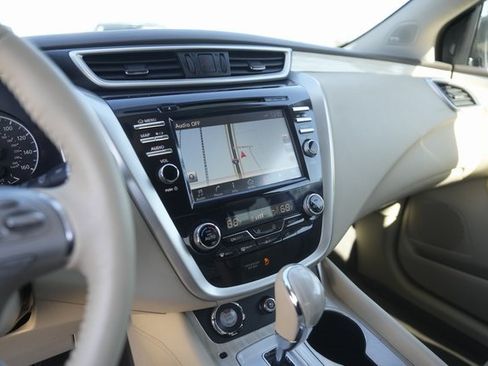 Used 2017 Nissan Murano Platinum w/ Platinum Technology Package image 26