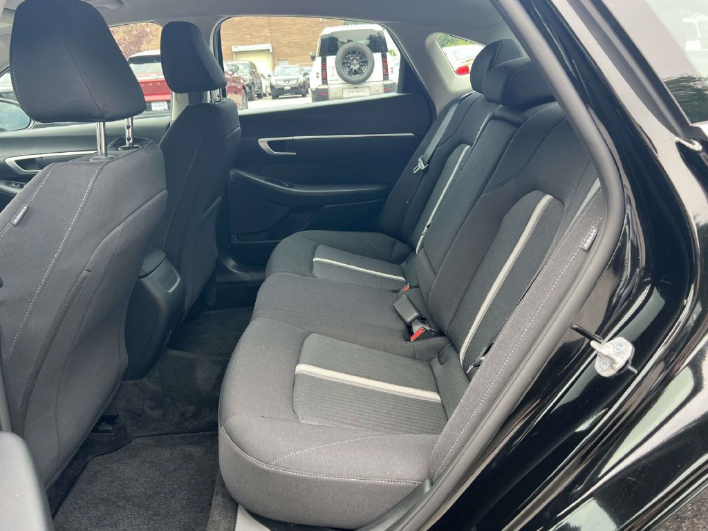 Used 2026 Hyundai Sonata SEL FWD image 14