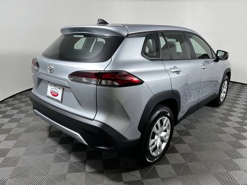 Used 2026 Toyota Corolla Cross L FWD image 5