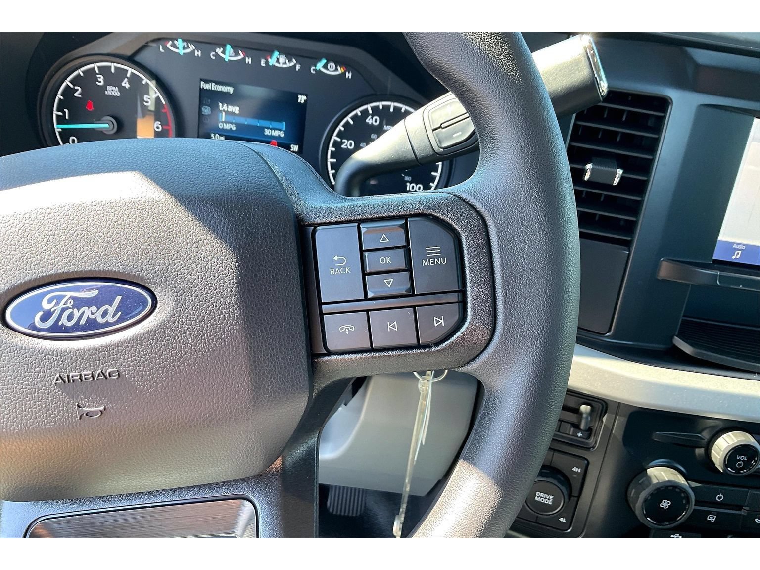 New 2027 Ford F350 XL w/ 360-Degree Camera Package AWD/4WD image 25