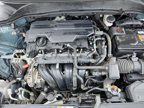 Used 2022 Hyundai Kona SE AWD/4WD image 9