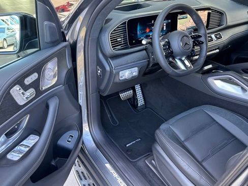 New 2026 Mercedes-Benz GLS 63 AMG 4MATIC image 12