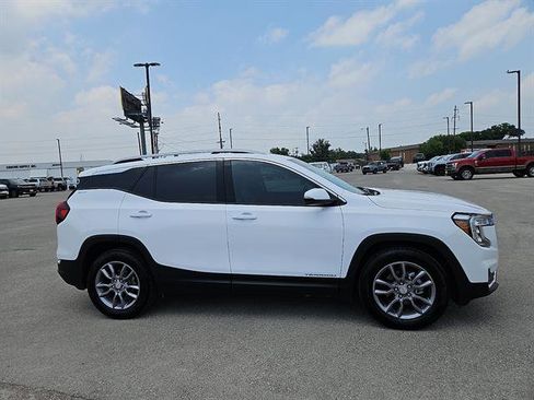 Used 2022 GMC Terrain SLT FWD image 6