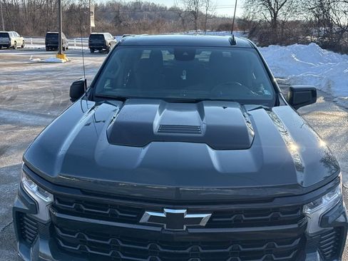 Certified 2025 Chevrolet Silverado 1500 LT Trail Boss w/ LPO, Dark Essentials Package image 8