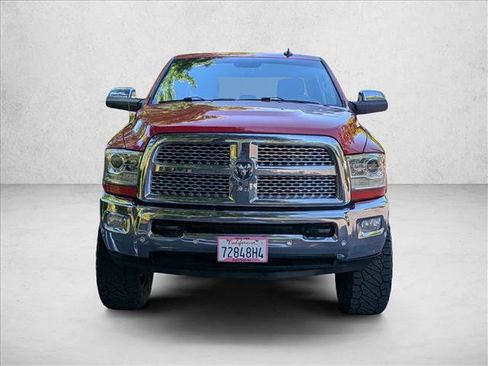 Used 2017 RAM 2500 Laramie AWD/4WD image 2
