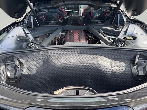 Used 2024 Chevrolet Corvette Stingray Coupe w/ Battery Protection Package image 40