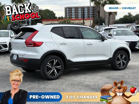Used 2026 Volvo XC40 B4 Core FWD image 7