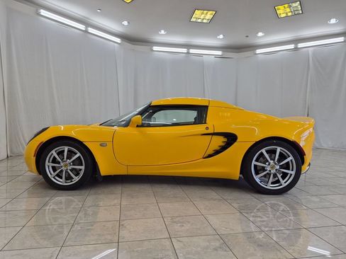 Used 2005 Lotus Elise RWD image 5