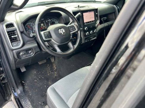 Used 2022 RAM 3500 Big Horn AWD/4WD image 15