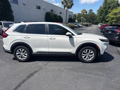 Used 2024 Honda CR-V LX image 2