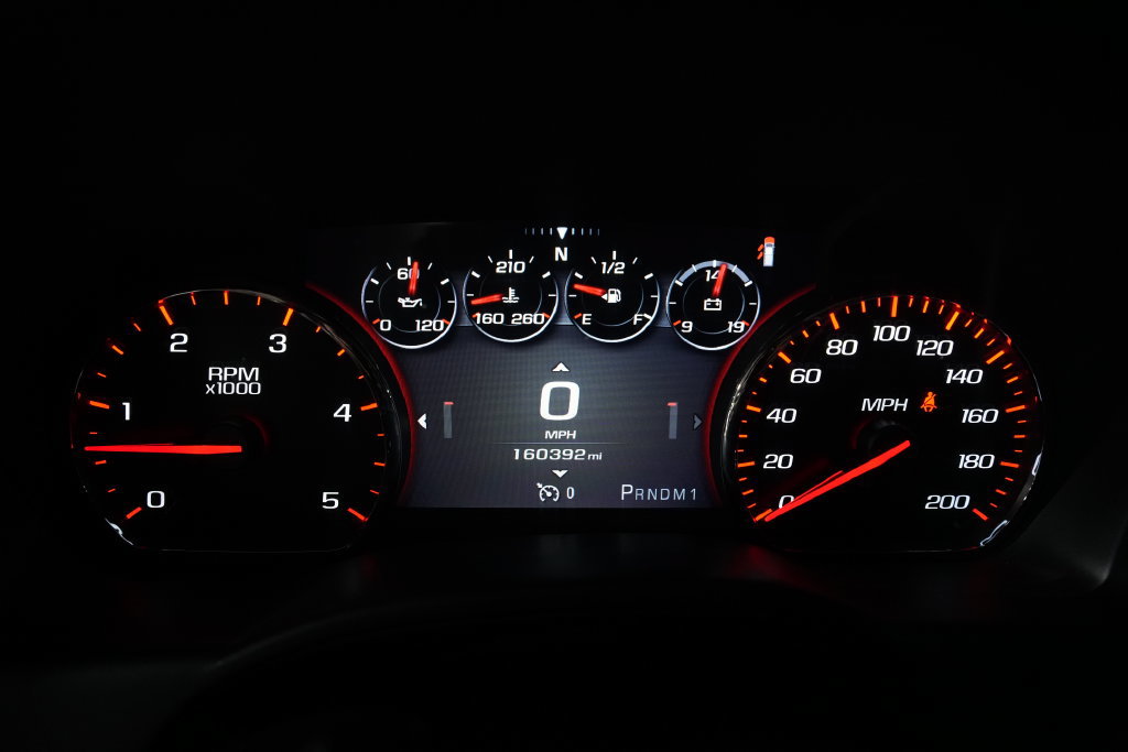 Used 2016 GMC Sierra 2500 Denali w/ Driver Alert Package AWD/4WD image 2