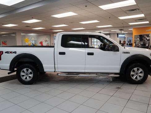 Used 2019 Ford F150 XLT w/ Trailer Tow Package image 12