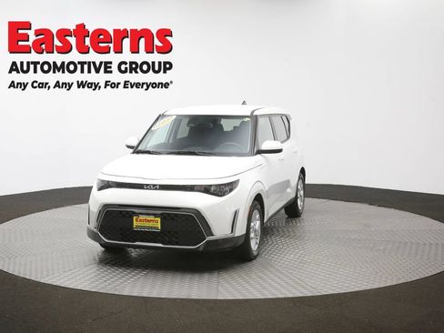 Used 2024 Kia Soul LX w/ Option Group 015 FWD image 53
