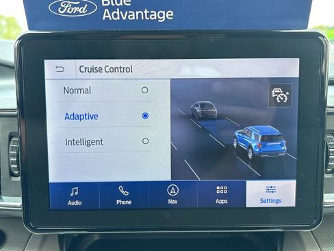 Certified 2023 Ford Explorer XLT w/ Equipment Group 202A AWD/4WD image 37
