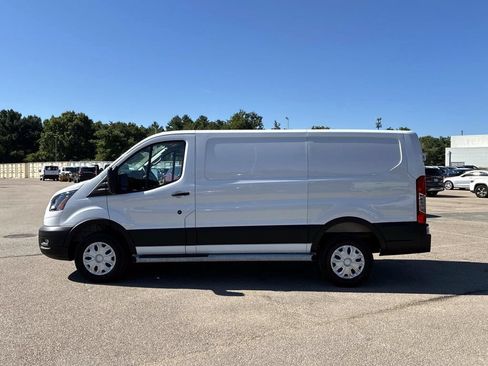 Used 2025 Ford Transit 250 Low Roof w/ Exterior Upgrade Package RWD image 4