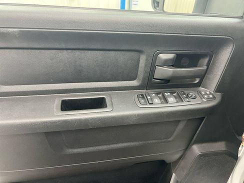 Used 2024 RAM 3500 Tradesman w/ Chrome Appearance Group AWD/4WD image 20
