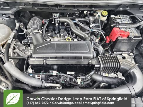 Used 2025 Ford Escape Active AWD/4WD image 32