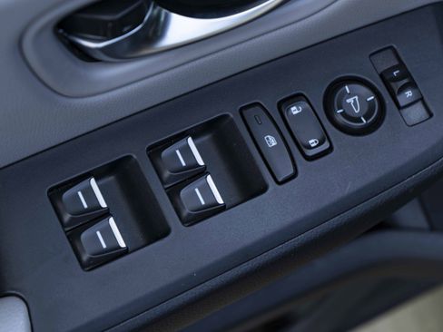 Used 2024 Honda Pilot EX-L image 38