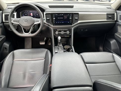 Used 2022 Volkswagen Atlas SE image 9