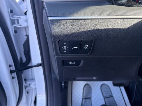 Used 2023 Kia K5 GT-Line w/ GT-Line Premium Package image 19