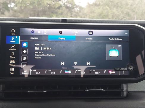 New 2025 Jeep Gladiator Sport AWD/4WD image 16