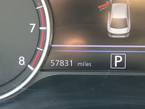 Used 2024 Nissan Sentra SV image 28