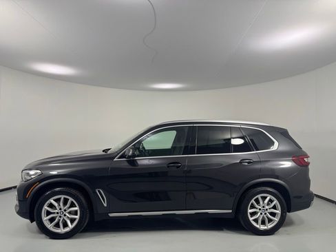 Used 2022 BMW X5 xDrive40i AWD/4WD image 4
