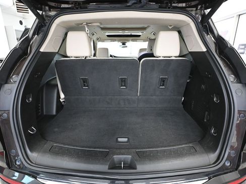 Used 2018 Buick Enclave Premium w/ Experience Buick Package AWD/4WD image 45