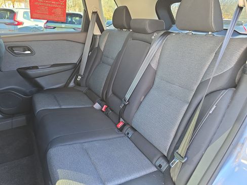 Certified 2023 Nissan Rogue SV image 13