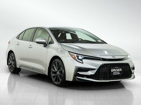 Used 2024 Toyota Corolla SE image 7