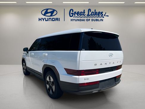 Certified 2026 Hyundai Santa Fe SE FWD image 3