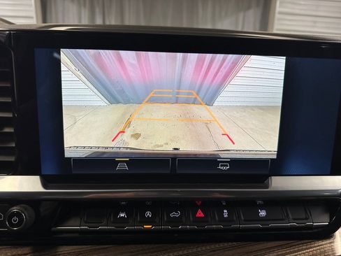 Certified 2023 Chevrolet Silverado 1500 LT image 12