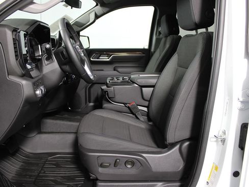 Used 2026 GMC Sierra 1500 Elevation w/ Elevation Select Package AWD/4WD image 8