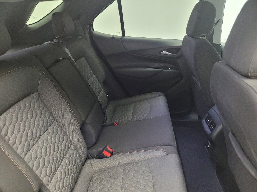 Used 2020 Chevrolet Equinox LT w/ Driver Convenience Package AWD/4WD image 19