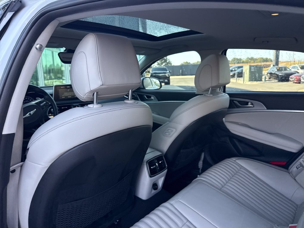 Used 2019 Genesis G70 3.3T Advanced w/ Elite Package RWD image 21