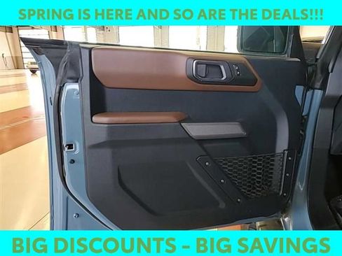 Used 2022 Ford Bronco Outer Banks image 4