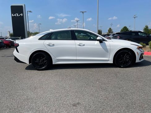 Used 2025 Kia K5 LXS FWD image 8