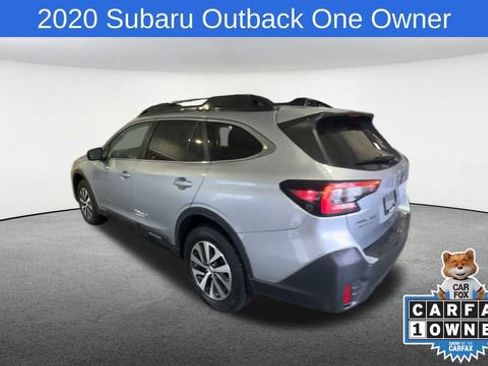 Used 2020 Subaru Outback Premium image 7