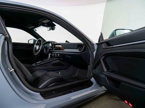 Used 2024 Porsche 911 GT3 w/ Chrono Package image 28