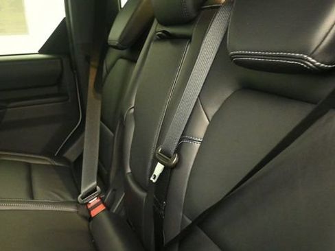 New 2026 Ford Bronco Outer Banks w/ Sasquatch Package AWD/4WD image 11