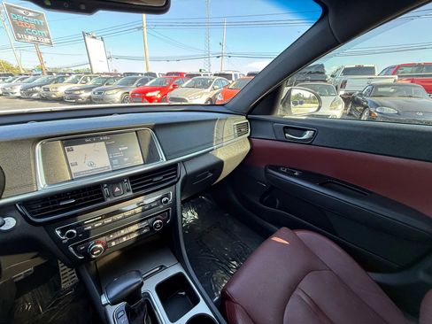 Used 2016 Kia Optima SX w/ Launch Edition Package image 16