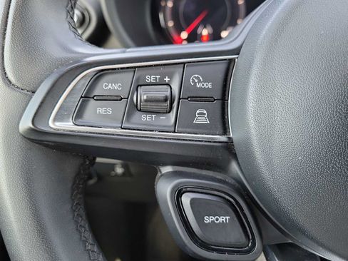 Used 2024 Dodge Hornet GT AWD/4WD image 23