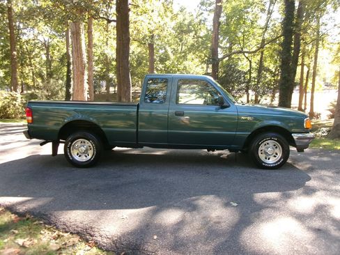 Used 1997 Ford Ranger XLT image 4