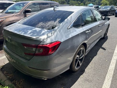 Used 2019 Honda Accord Sport image 4