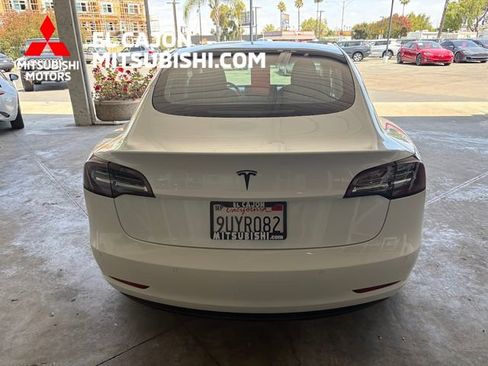 Used 2019 Tesla Model 3 Standard Range Plus RWD image 4