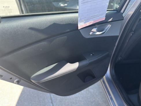 Used 2023 Kia Forte LXS FWD image 21