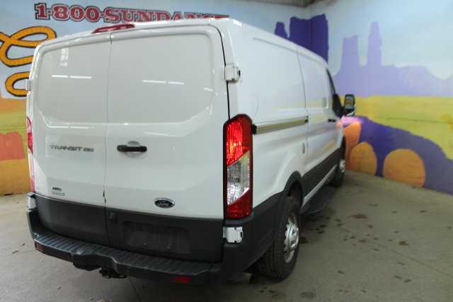 Used 2021 Ford Transit 250 Low Roof AWD image 8