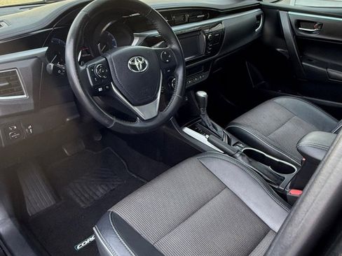 Used 2016 Toyota Corolla S image 9