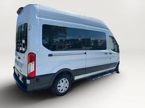 Used 2018 Ford Transit 350 XLT image 8