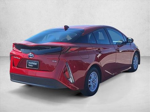 Used 2020 Toyota Prius Prime XLE w/ Carpet Mat Package FWD image 5